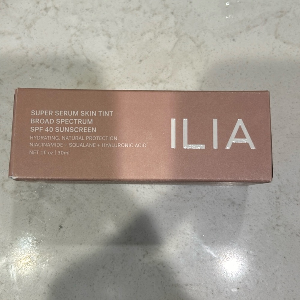 Ilia skin tint
